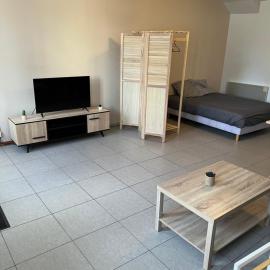 Studio cosy meublé tout confort, Proche centrale, Idéal pros & week-ends