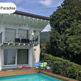 LITTLE PARADISE - ISEO LAKE، فندق في Solto Collina