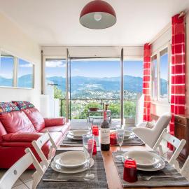 Pazzallo Panoramica with Balcony and Garage - Happy Rentals