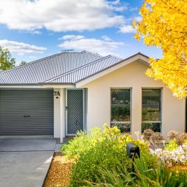 3bedroom Modern Home in Mt Barker, 8km to Hahndorf, отель в городе Маунт-Баркер