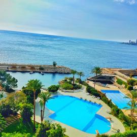 Rita's Duplex Chalet in Manar Jounieh Resort, מלון בג'ונייה