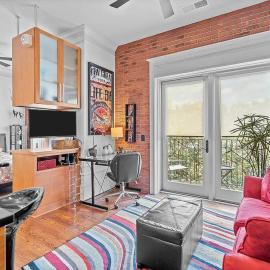 Downtown Condo*Balcony*River*Pet Friendly*Beach, hotel a Wilmington