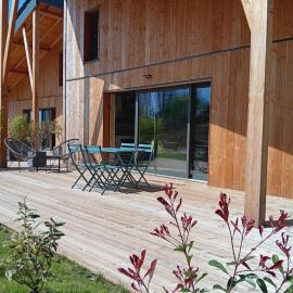 Le Spot de la Combe - Gîtes Jurassiens, hotel in Clairvaux-les-Lacs