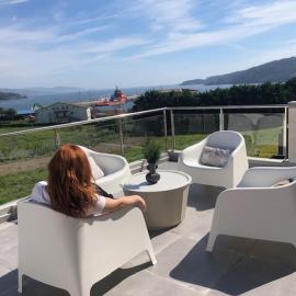 A Neida Casa con terraza con vistas al mar, hotell sihtkohas Cee