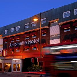 Antoinette Hotel Wimbledon, ξενοδοχείο στο Λονδίνο