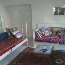 Spacious and naturally bright Bomboniera Rooftop Favors apartment, hotel em Gênova