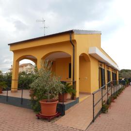 Il Melograno, hotel in Albenga