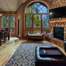 4BDR Ski in Ski Out by Snowflake Lift, hotell sihtkohas Blue River