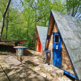 Cabin 4 Hill Station, хотел в Сараево