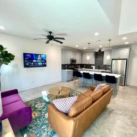 Bon Temps House/2 KING Beds/Nespresso/Fast Wi-fi