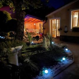 Villa Noa jacuzzi & sauna, Hotel in Izola
