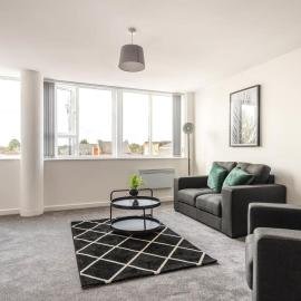 Spacious 1 Bed Apartment in Central Retford, hotel in Retford