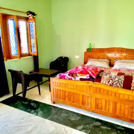 Himdarshan Homestay, Hotel in Jageshwar