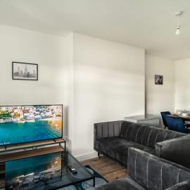 Spacious 2 Bed Apartment in Waterloo Liverpool, hotel Waterlooban