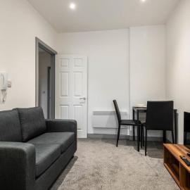 Lovely 1 Bed Budget Apartment in Central Doncaster
