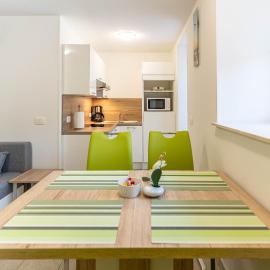Apartmaji Ema, hotel in Koper