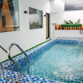 Private Jacuzzi Pool homestay with 10-14 paxx