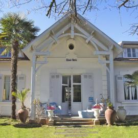 Villa Glen-Tara, hotelli kohteessa Lanton