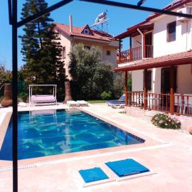 Villa Çalış – hotel w mieście Fethiye