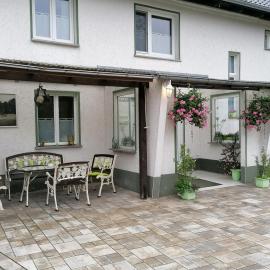 "Märkische Traube" idyllisches Gästehaus für Selbsversorger, готель у місті Zesch