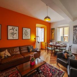 Casa Robina