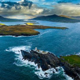 Renovated Boat House at Valentia Island Escape, Hotel in Valentia Island