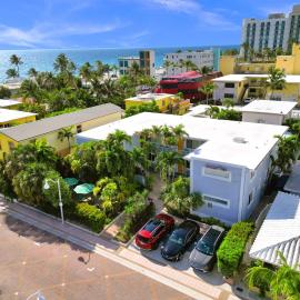 Beach Tide Motel