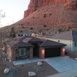 Red Canyon Bunkhouse at Kanab - New West Properties, hotel di Kanab