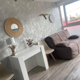 Mignon studio au cœur de Mèze, hotell i Mèze