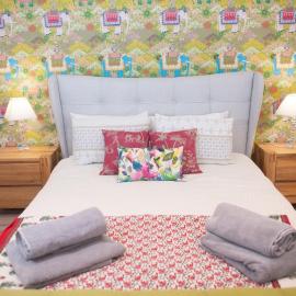 Mill Cottage Garden Studio nr Melrose, hotel in Melrose