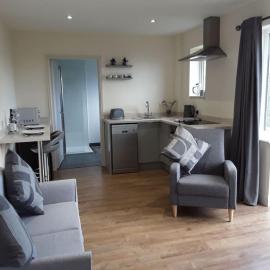 Woodside ..Peaceful 1 bedroom ground floor lodge, hotel in Louth