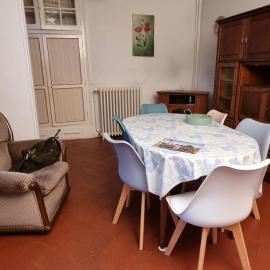 Maison cœur de ville aux Portes du Morvan، فندق في Corbigny