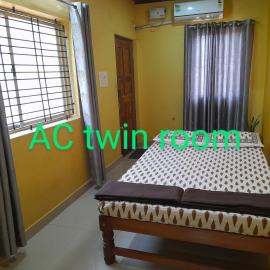 AADWIKA HOME STAY