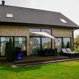 Sunny House by Baltic Home, hotel a Lubin