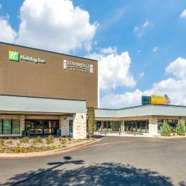 Staybridge Suites Dallas Market Ctr Love Field by IHG