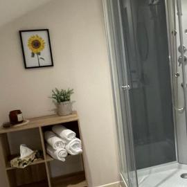 Sunflowers, hotell sihtkohas Le Dorat