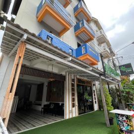 Retro guesthouse