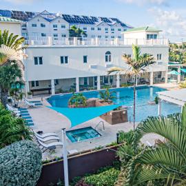 Seven Mile Beach Resort, Hotel in George Town