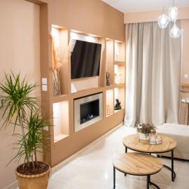 Kostis Luxury Apartment