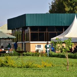 Koma Gardens and Resort, hotel v destinaci Nguluni