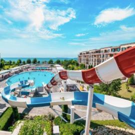 Premier Fort Apartment on Seafront
