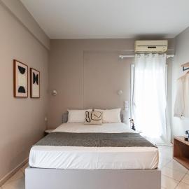 Blue Hug Apartments, hotel en Plataria