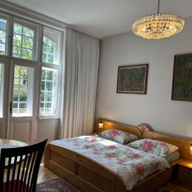 Villa Pazelt Top4, Hotel in Bad Vöslau