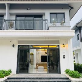 Villa Sonasea Vân Đồn by Deluxe Stay, hotelli kohteessa Cái Rồng