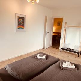 FELIX LIVING 8, Balkon, 4 Betten, ruhig & komfortabel,, hotell i Salzweg