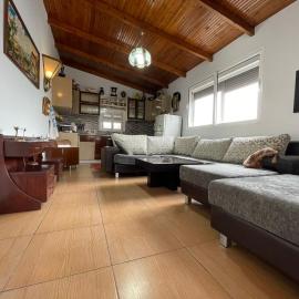 Johnny Apartment Berat, hotel Beratban