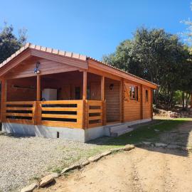 Chalet 4 personnes à 5 mn des plages – hotel w mieście Calcatoggio