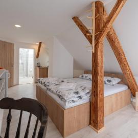 Zelena hiša pri Bjov, hotel in Bohinjska Bela