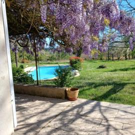 Gîte de la glycine, ξενοδοχείο σε Marmande