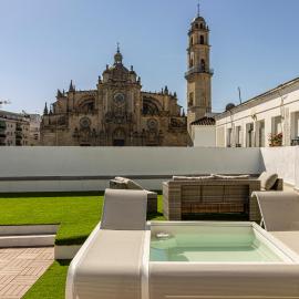 Allo Apartments Arroyo Catedral, hotel in Jerez de la Frontera
